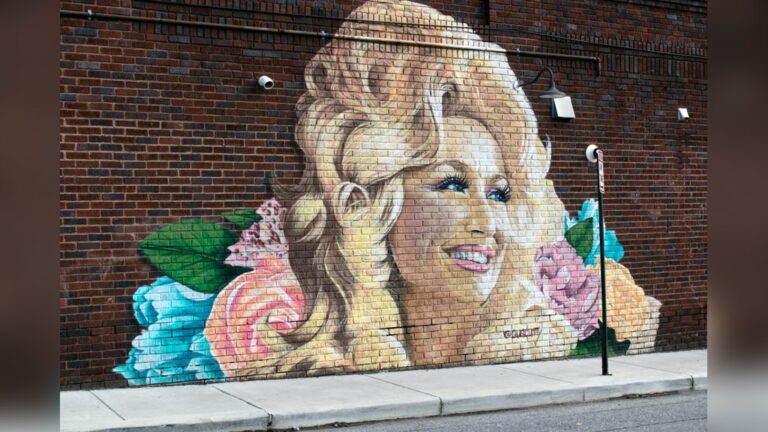 VUN Muzieklezing: Dolly Parton — muziek in Nijkerk